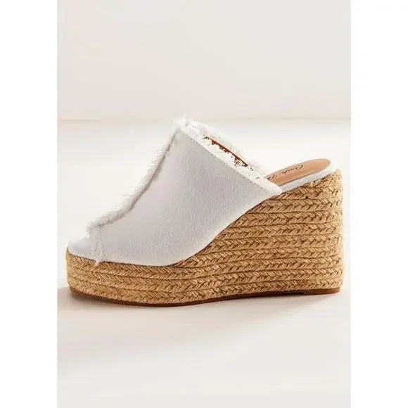 CHARLIE PAIGE ESPADRILLE WEDGE